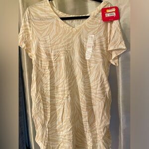 2/$10💙 XXL Isabel Maternity Blouse